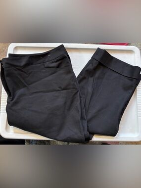 Lane Bryant Black Size 20 Pants with cuffed bottom